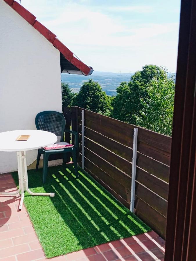 Luxus Appartement Im Schloss Fockelberg Zewnętrze zdjęcie
